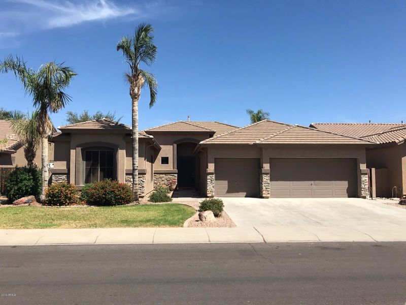 3826 E Meadowview Dr, Gilbert, AZ 85298