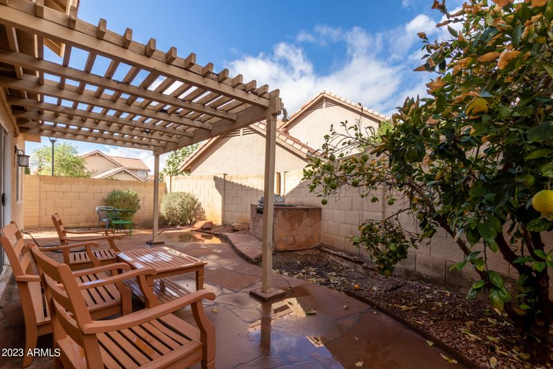 3826 E Orchid Ln, Phoenix, AZ 85044