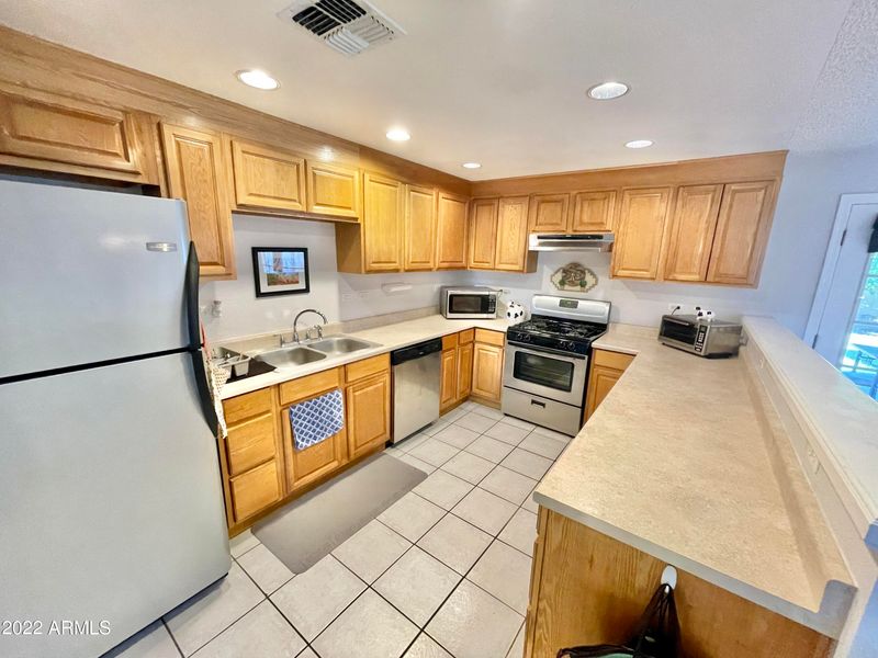 3826 E Surrey Ave, Phoenix, AZ 85032