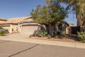 3826 Goldmine Mountain Dr, San Tan Valley, AZ 85144