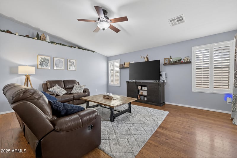 3826 Goldmine Mountain Dr, San Tan Valley, AZ 85144
