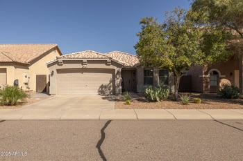 3826 Goldmine Mountain Dr, San Tan Valley, AZ 85144