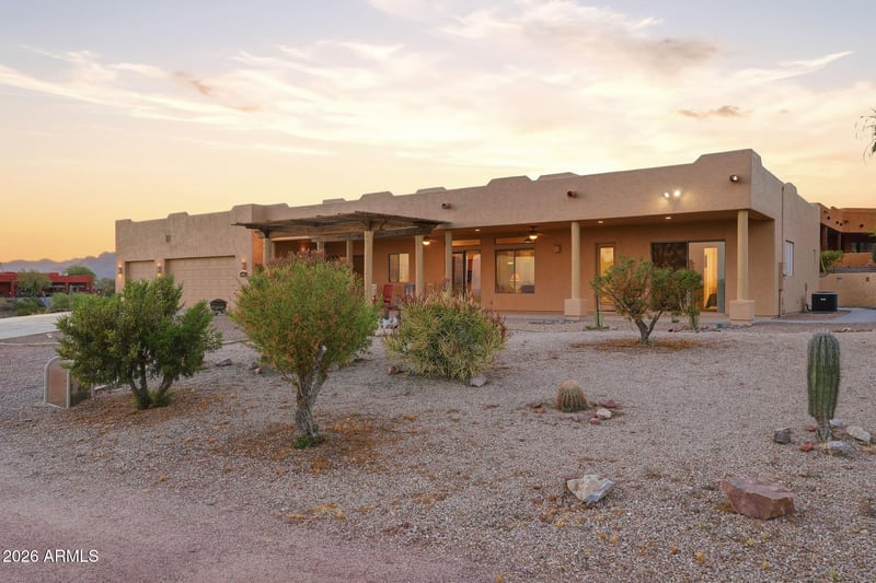 3826 N Rain Cloud Dr, Apache Junction, AZ 85119