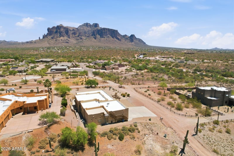 3826 N Rain Cloud Dr, Apache Junction, AZ 85119