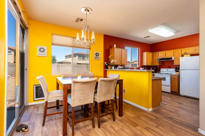3826 S 60th Ave, Phoenix, AZ 85043