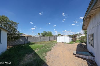 3826 W Abraham Ln, Glendale, AZ 85308