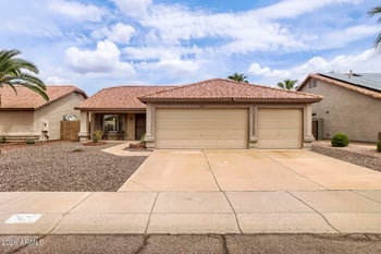 3826 W Park View Ln, Glendale, AZ 85310