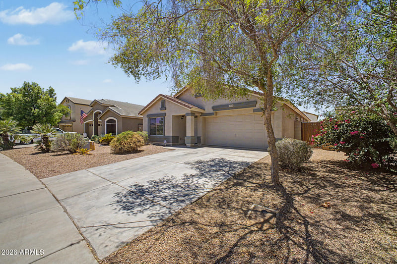 38266 Sandy Dr, San Tan Valley, AZ 85140