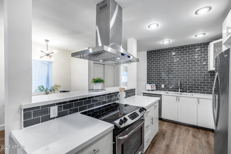 3827 13th Ave, Phoenix, AZ 85013
