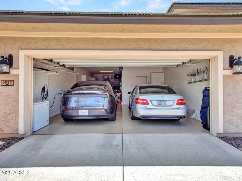 3827 Aracely Dr, New River, AZ 85087