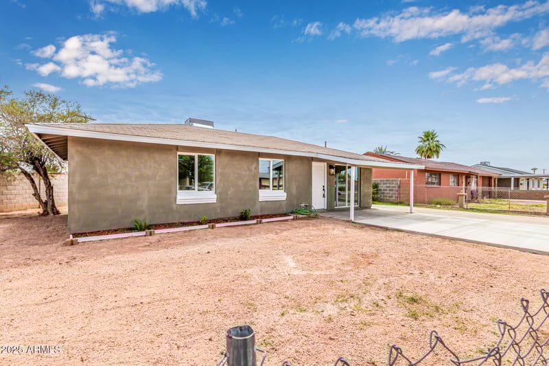 3827 Cypress St, Phoenix, AZ 85009