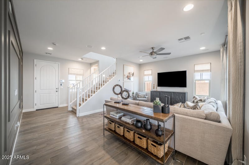 3827 Daisy --, Mesa, AZ 85212