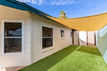 3827 Larkspur Dr, Phoenix, AZ 85032