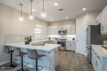 3827 Daisy --, Mesa, AZ 85212