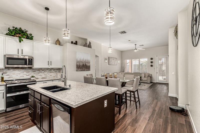 3827 Seton Ave, Gilbert, AZ 85297