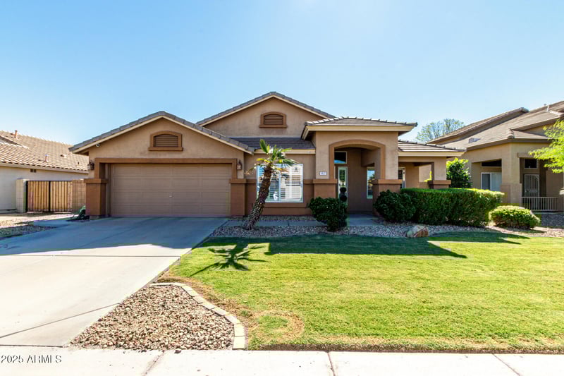 3827 Seton Ave, Gilbert, AZ 85297