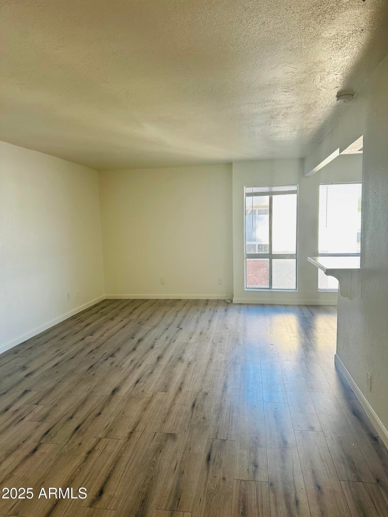 3828 32nd St #213, Phoenix, AZ 85018