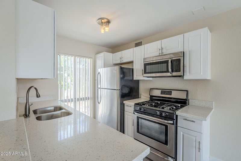 3828 32nd St #229, Phoenix, AZ 85018