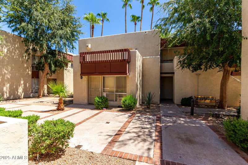 3828 32nd St #232, Phoenix, AZ 85018