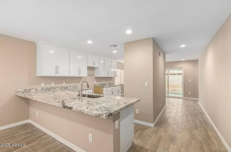 3828 Latham St, Phoenix, AZ 85009