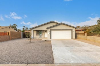 3828 Latham St, Phoenix, AZ 85009