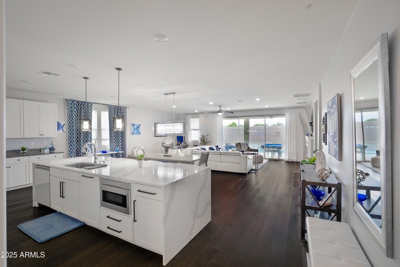 3828 Liberty Ln, Gilbert, AZ 85296