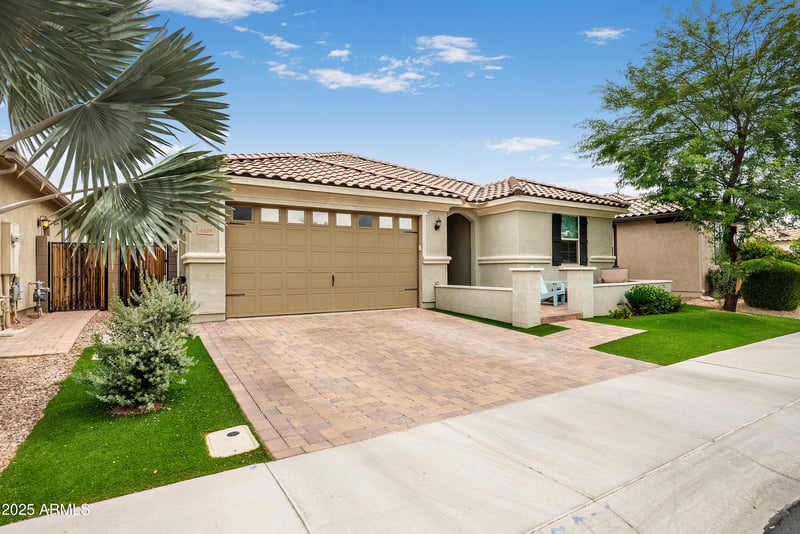 3828 Liberty Ln, Gilbert, AZ 85296