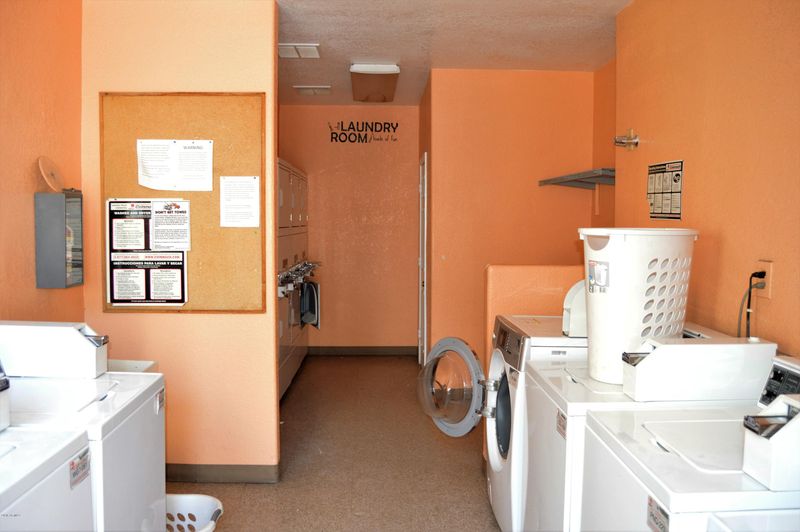 3828 N 32nd St #203, Phoenix, AZ 85018