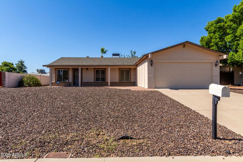 3828 W Crocus Dr, Phoenix, AZ 85053