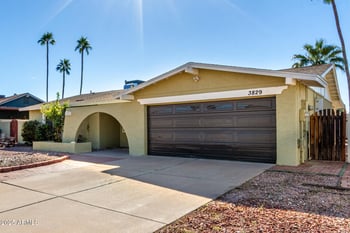 3829 Anderson Dr, Glendale, AZ 85308