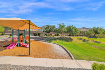 3829 Branham Ln, Phoenix, AZ 85042