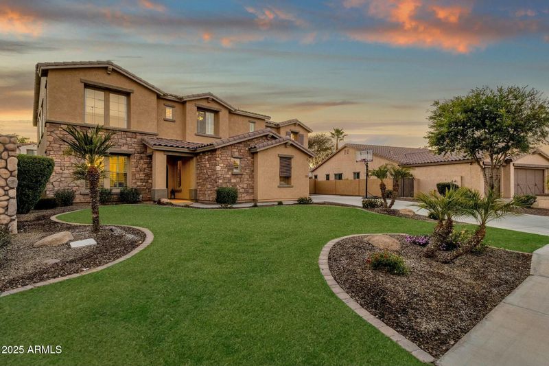 3829 E Sawtooth Dr, Chandler, AZ 85249