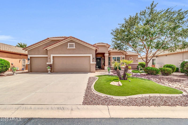 3829 Peach Tree Dr, Chandler, AZ 85249