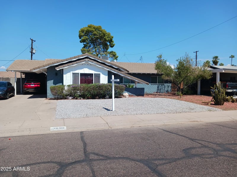 3830 Cavalier Dr, Phoenix, AZ 85019