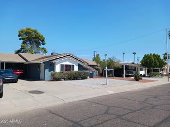 3830 Cavalier Dr, Phoenix, AZ 85019
