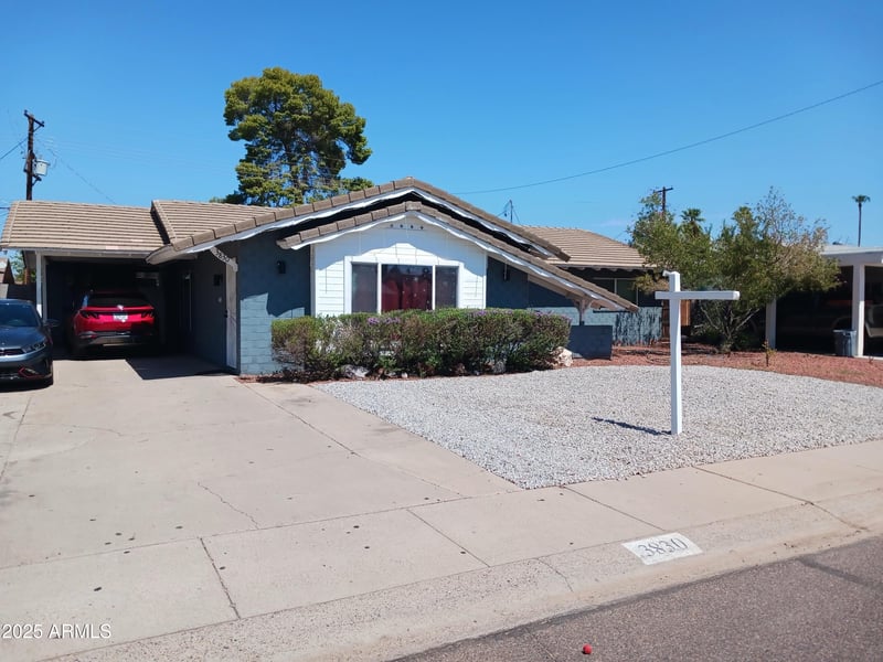 3830 Cavalier Dr, Phoenix, AZ 85019
