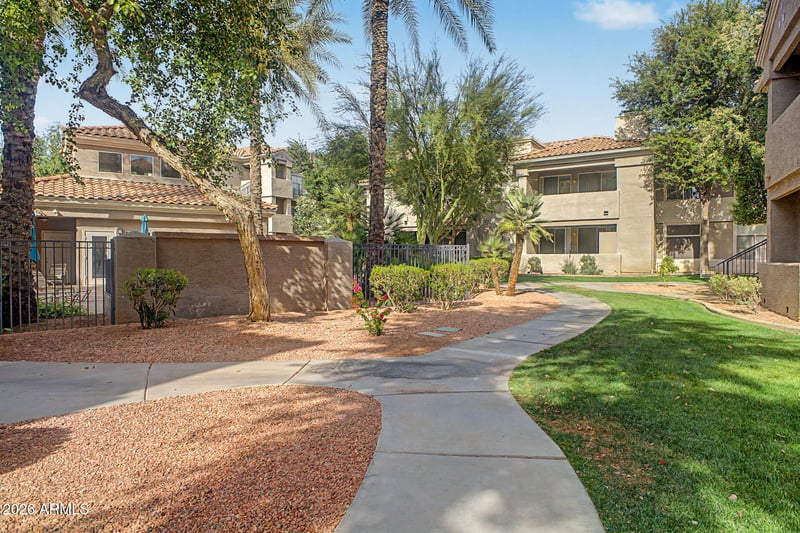 3830 E Lakewood Pw E #2047, Phoenix, AZ 85048
