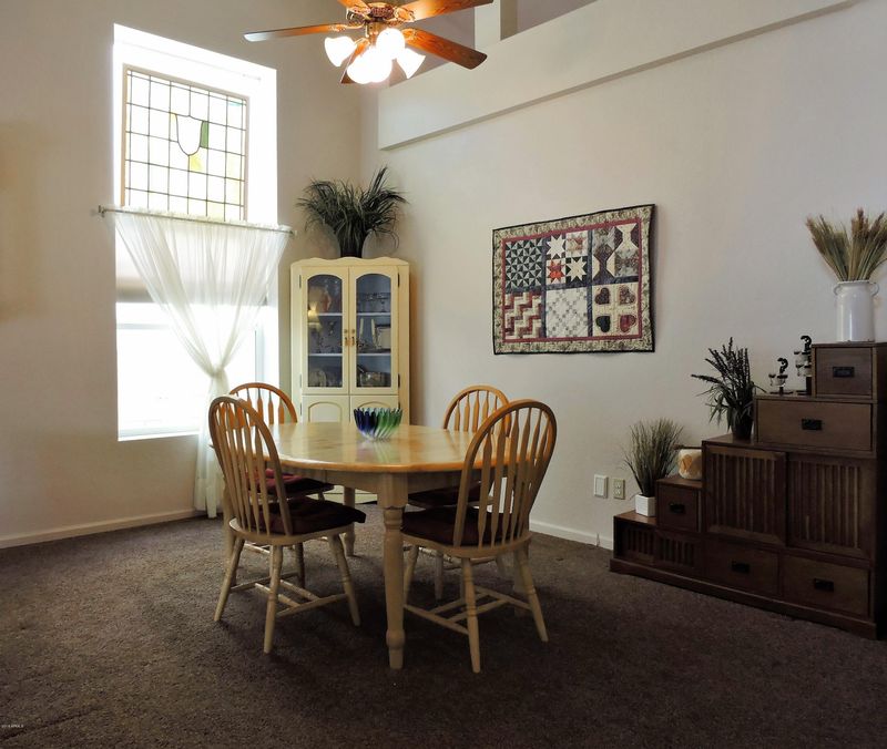 3830 E Windsong Dr, Phoenix, AZ 85048