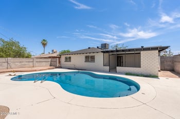 3830 W Claremont St, Phoenix, AZ 85019