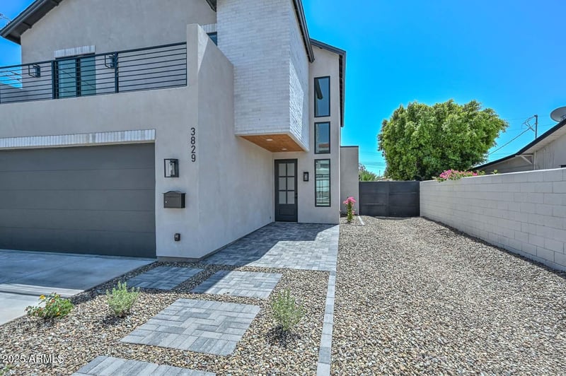 3831 8th St, Phoenix, AZ 85014