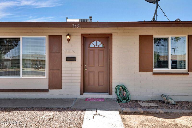 3831 W Avalon Dr, Phoenix, AZ 85019