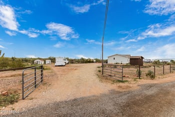 38315 N 250th Ave, Morristown, AZ 85342