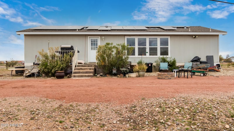 38315 N 250th Ave, Morristown, AZ 85342