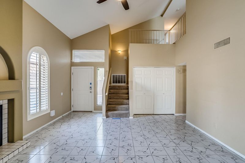 3832 E Bighorn Ave, Phoenix, AZ 85044