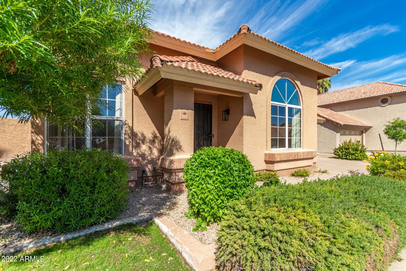 3832 E Kent Dr, Phoenix, AZ 85044
