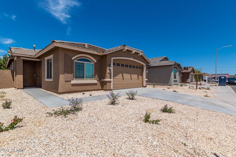 3832 S 65th Ave, Phoenix, AZ 85043
