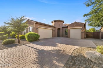 3832 San Carlos Pl, Chandler, AZ 85249