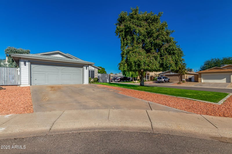 3832 W Camino Del Rio --, Glendale, AZ 85310