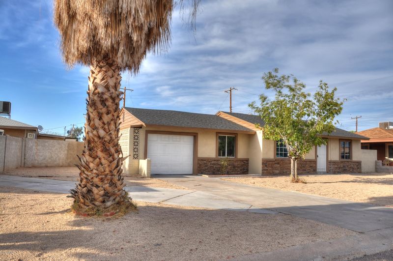 3832 W Verde Ln, Phoenix, AZ 85019
