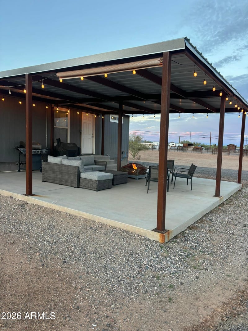 38321 N 251st Ave, Morristown, AZ 85342